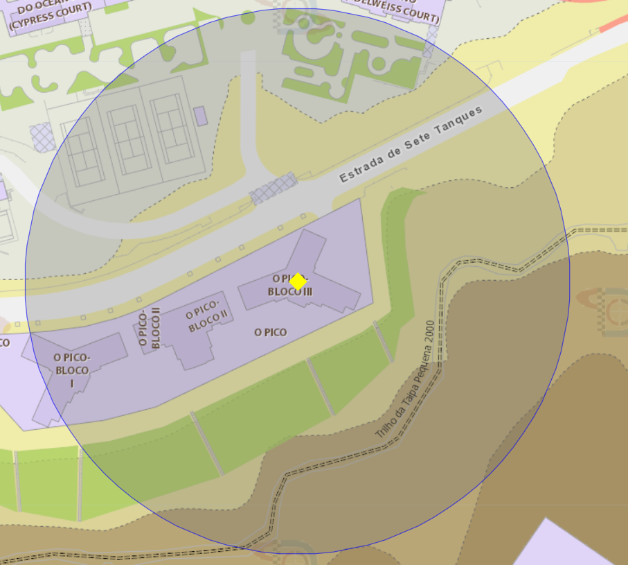 9. A área de um raio de 100 metros ao redor do pico (bloco iii) da taipa, está delimitada como zona de risco