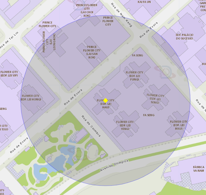 zona de risco com raio de 100 metros nas proximidades do Edifício Lei Hau (Flower City), na Rua de Coimbra, na Ilha da Taipa.